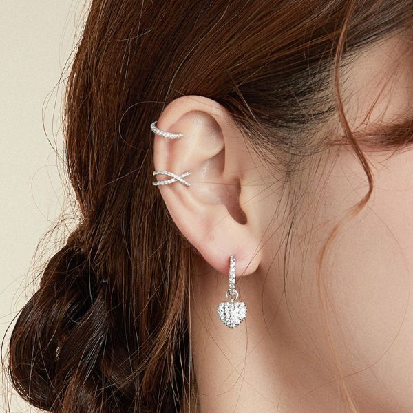 Simple Metal Line No Piercing Ear Cuff - Image 3