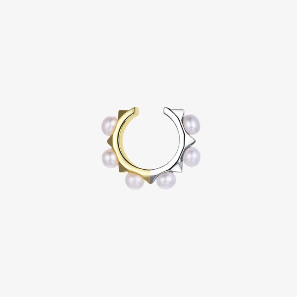 Exquisite Pearl Ear Cuff